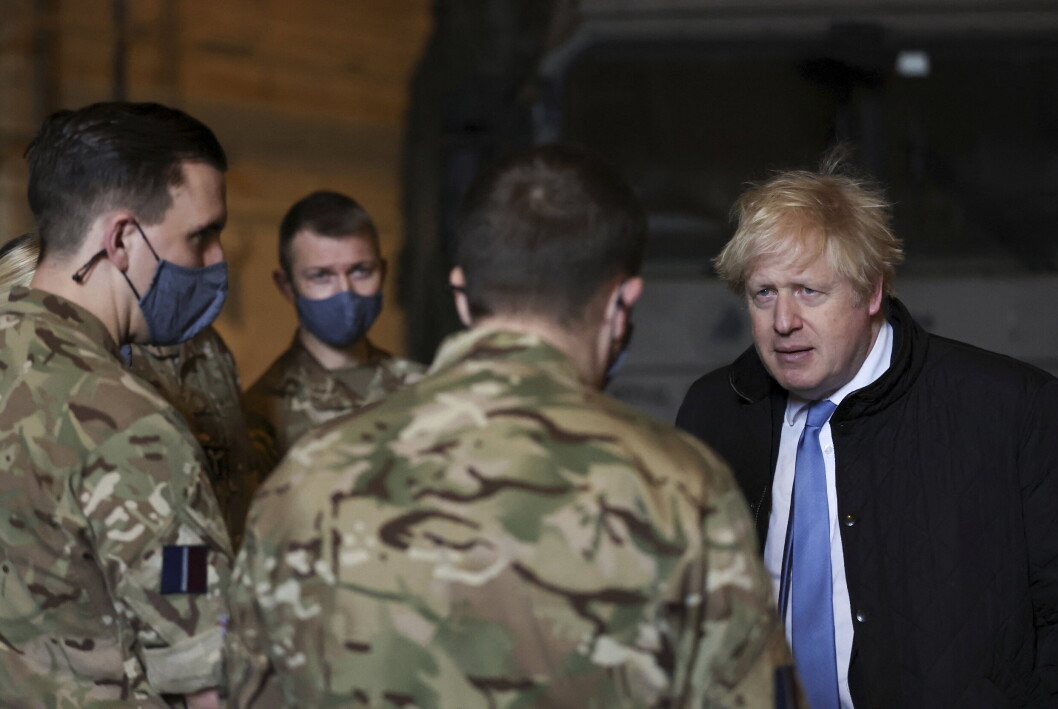 OPPLÆRING: Storbritannias statsminister Boris Johnson kunne informere om at ukrainske soldater får opplæring av det britiske forsvaret OPPLÆRING: Storbritannias statsminister Boris Johnson kunne informere om at ukrainske soldater får opplæring av det britiske forsvaret