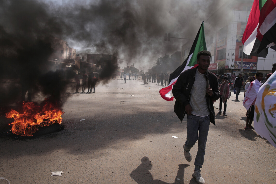 SIKKERHETSSTYRKER: Siden fjorårets militærkupp har det blitt demonstrert heftig i Sudan. Her fra Khartoum 7. februar SIKKERHETSSTYRKER: Siden fjorårets militærkupp har det blitt demonstrert heftig i Sudan. Her fra Khartoum 7. februar