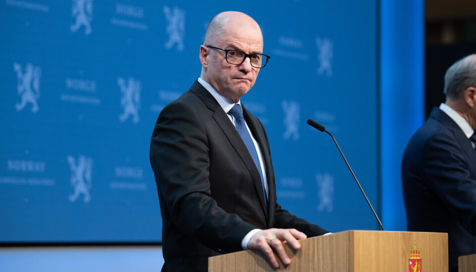 FORSVARSMINISTER: Odd Roger Enoksen (Sp).