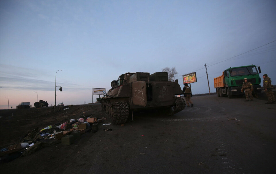 Ifølge det ukrainske nyhetsbyrået Interfax skal fire russiske stridsvogner ha blitt ødelagt utenfor Kharkiv torsdag.
