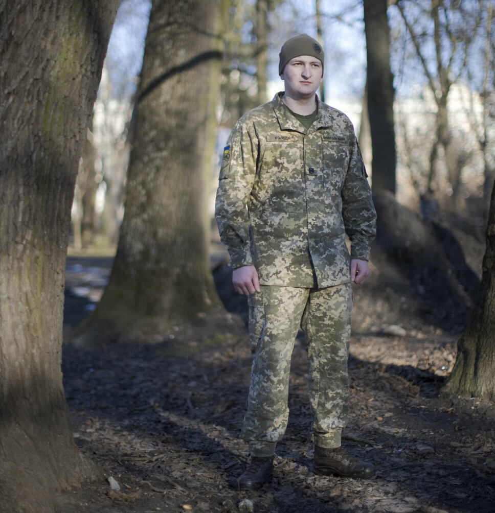 FORBEREDER SEG: Vlad er 20 år gammel og militæringeniørstudent. Han er både krigsveteran og krigsstudent. Nå forbereder han seg på krig.