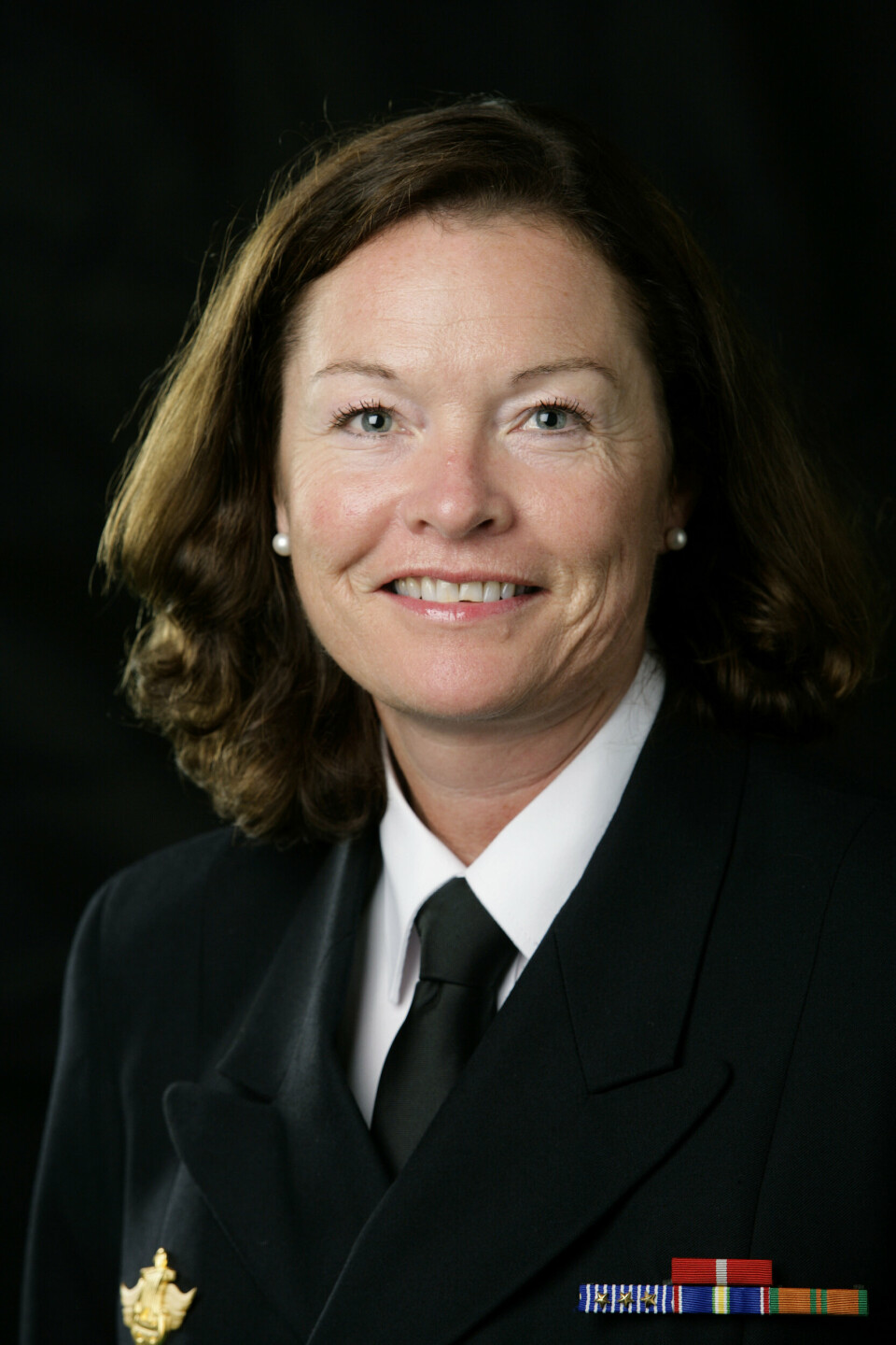 FST-SJEF: Viseadmiral Elisabeth Natvig forblir i stillingen som sjef for Forsvarsstaben godt ut i 2023.