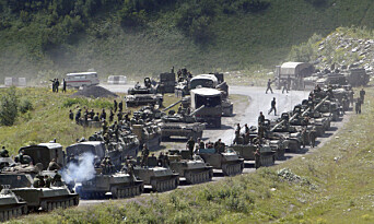 Russisk krigsmateriell på veien inn i utbryterregionen sør-Ossetia i Georgia i 2008.