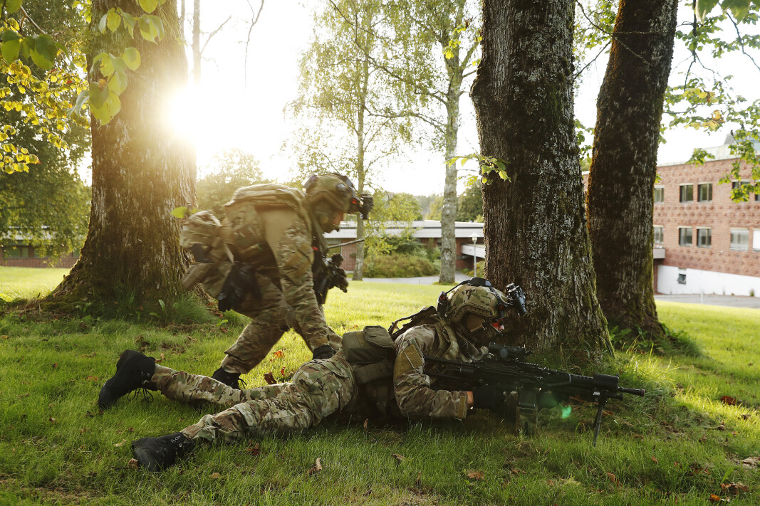 FSK: Operatører fra Forsvarets spesialkommando (FSK) på øvelse. FSK: Operatører fra Forsvarets spesialkommando (FSK) på øvelse.