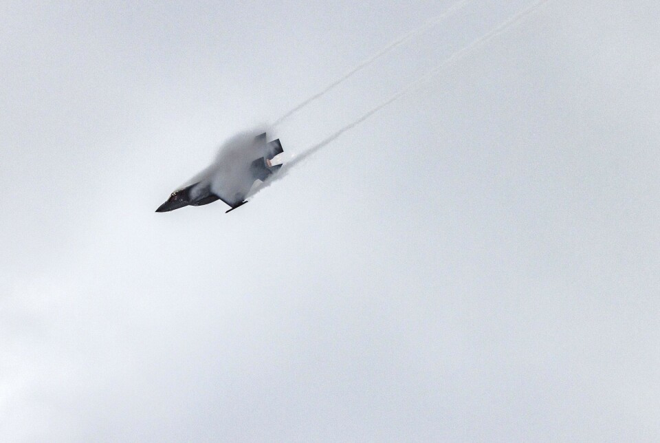 I FARTA: To F-35 kom over øvelsesområdet under demonstrasjonen.