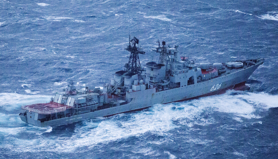 OVERVÅKING: Det russiske skipet Viseadmiral Kulakov fotografert fra et norsk P-3C Orion fly i januar. Regjeringen vil bruke mer penger på overvåking av nordområdene.