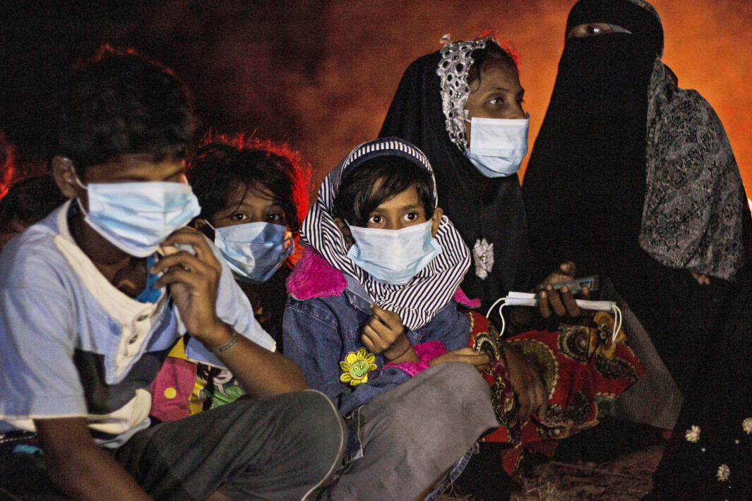 MINORITET: En rohingya-kvinne og barn sitter strandet på en øy i Indonesia etter å ha forlatt en flyktningleir i Bangladesh i juni 2021. USA har bestemt seg for å anklage Myanmar for folkemord og forbrytelser mot menneskeheten for behandlingen av rohingya-minoriteten i landet. MINORITET: En rohingya-kvinne og barn sitter strandet på en øy i Indonesia etter å ha forlatt en flyktningleir i Bangladesh i juni 2021. USA har bestemt seg for å anklage Myanmar for folkemord og forbrytelser mot menneskeheten for behandlingen av rohingya-minoriteten i landet.