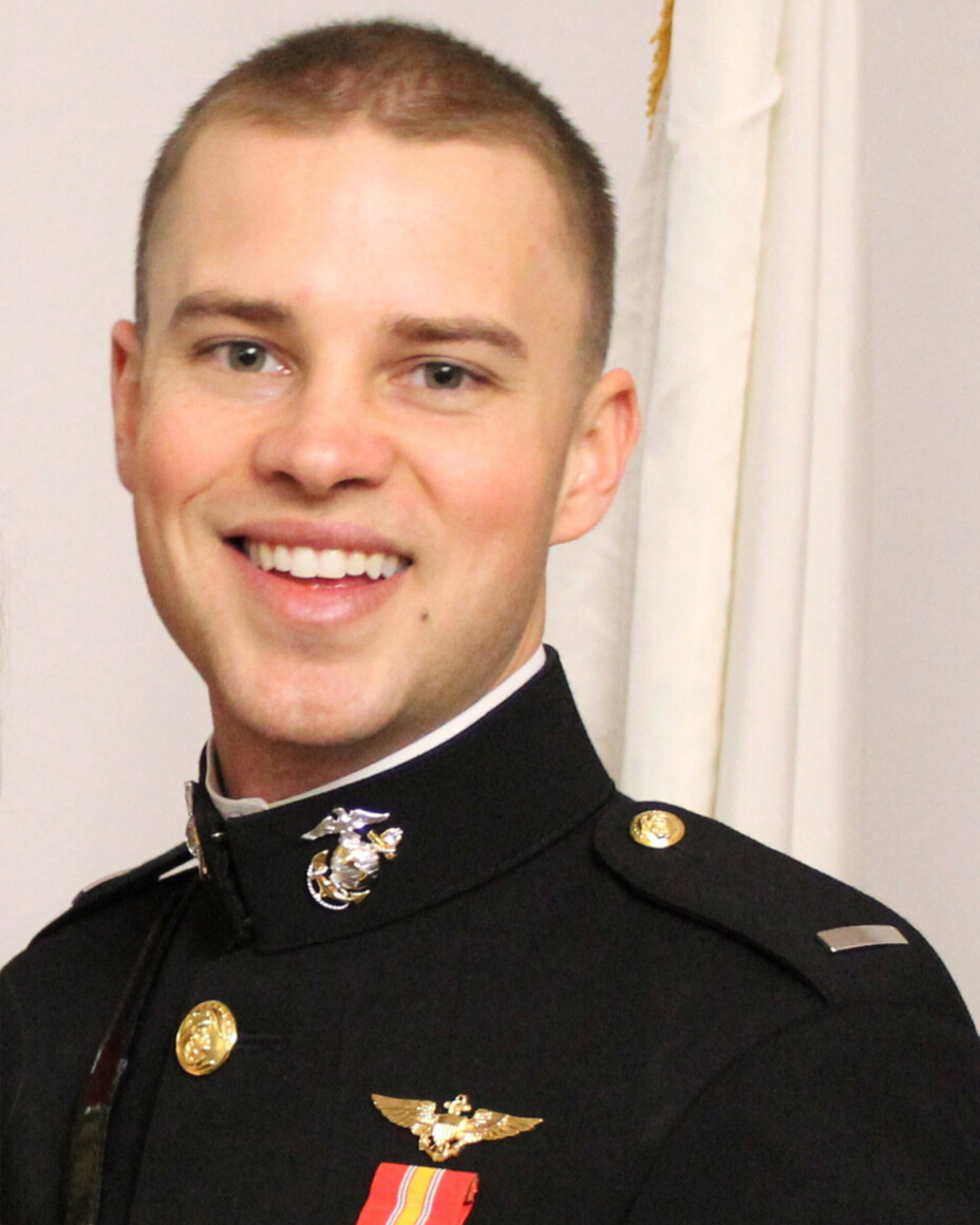 KAPTEIN: Matthew J. Tomkiewicz, en av de fire marinesoldatene som omkom i en krasj under en treningsflyvning sør for Bodø, Norge, under vinterøvelsen Cold Response 2022