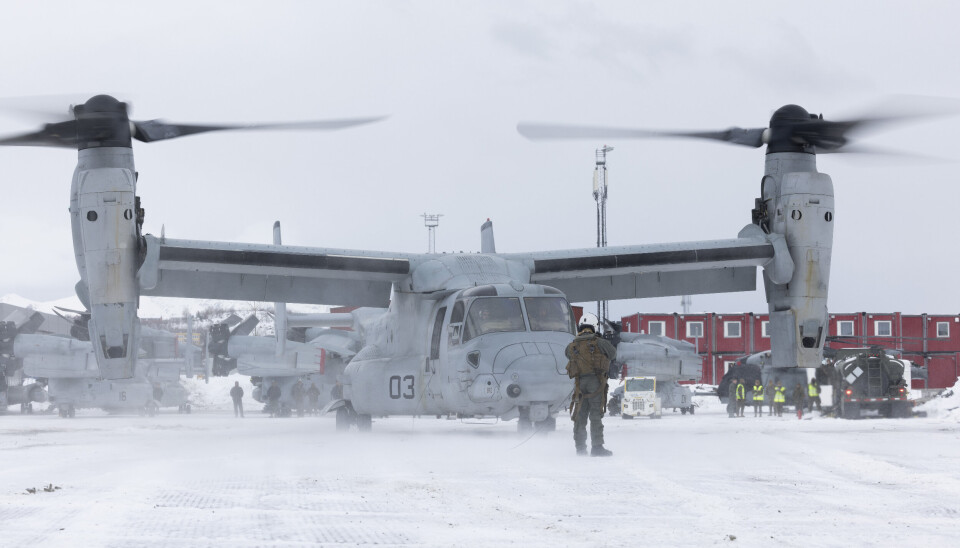 ØVELSE: Et av de amerikanske luftfartøyene Osprey i februar, nylig ankommet Harstad.