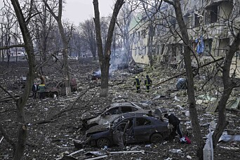 MARIUPOL: I den sønderbombede byen Mariupol lå Ukrainas hovedlager for minerydding. Det er blåst vekk av den tunge russiske beleiringen.