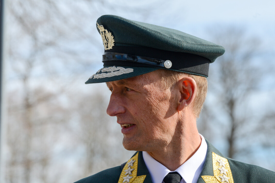ANSVAR: General Eirik Kristoffersen går i sitt innlegg inn på hvilke oppgaver han, som forsvarssjef, har når det kommer til faglige råd til regjering og storting. Bildet er tatt den 21. mars 2021 under bisettelsen av Erling Lorentzen i Asker kirke. ANSVAR: General Eirik Kristoffersen går i sitt innlegg inn på hvilke oppgaver han, som forsvarssjef, har når det kommer til faglige råd til regjering og storting. Bildet er tatt den 21. mars 2021 under bisettelsen av Erling Lorentzen i Asker kirke.