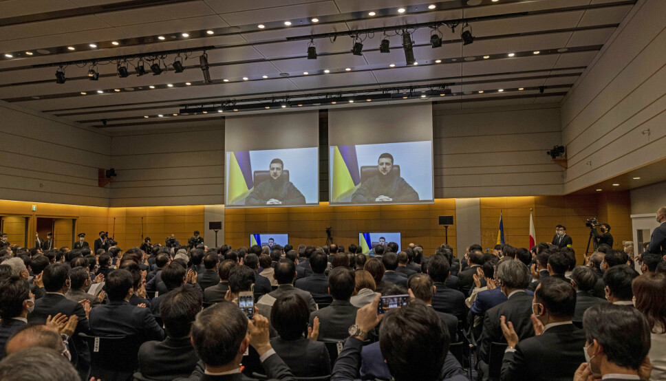INTERNASJONALT: Ukrainas president Volodymyr Zelenskyj snakket onsdag til medlemmer av underhuset i Japans nasjonalforsamling.