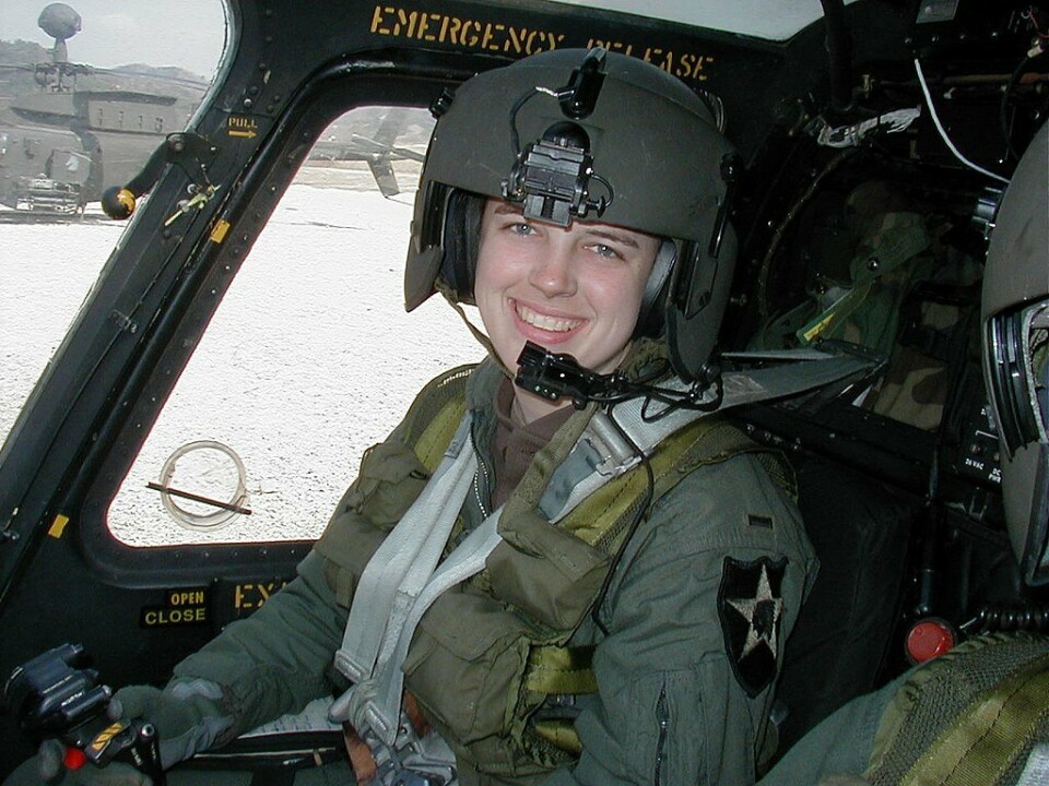 OMKOM: Helikopterpiloten Kimberly Hampton ble skutt ned i Irak i januar 2004, hun fløy et OH-58 Kiowa Warrior helikopter over Fallujah, Irak for å gi beskyttelse til et infanteriangrep.