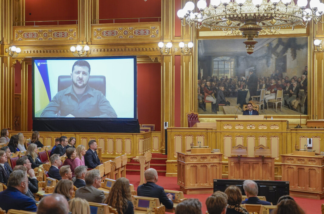 ALVOR: Ukrainas president Volodymyr Zelenskyj talte til Stortinget onsdag. ALVOR: Ukrainas president Volodymyr Zelenskyj talte til Stortinget onsdag.