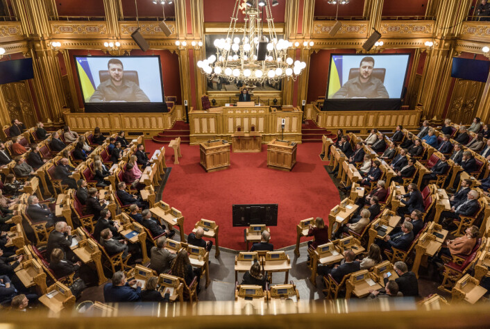 MISSILER: DA Ukrainas president Voldomyr Zelenskyj holdt en apell til Stortinget, ba han om missiler. MISSILER: DA Ukrainas president Voldomyr Zelenskyj holdt en apell til Stortinget, ba han om missiler.