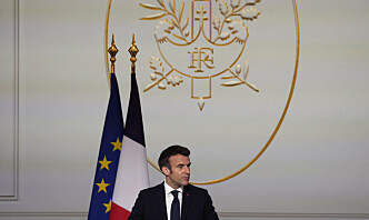 Frankrikes militære etterretningssjef går av