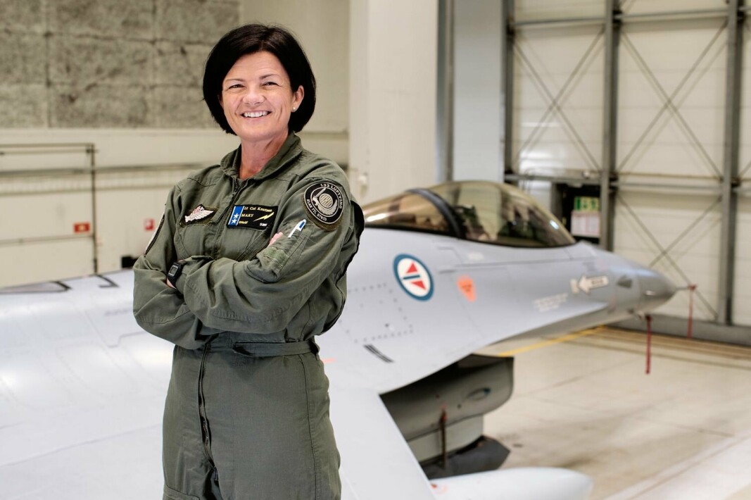JAGERFLYPILOT: Oberstløytnant Marianne Mjelde har lang og bred erfaring som jagerflypilot bak seg. Hun er flyger i bunn og i dag også sjef for operasjonsavdelingen ved 132 luftving.