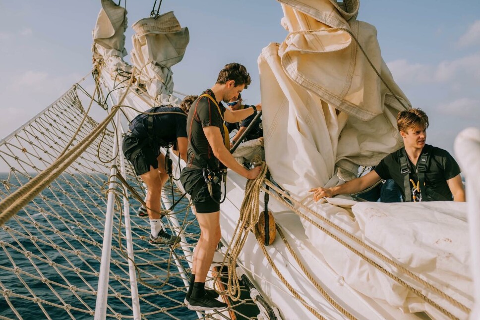 OFFISERUTDANNING: Kadettene har de siste tre månedene seilt på seilskipet Statsraad Lehmkuhl under øvelsen «Sette Sjøbein»