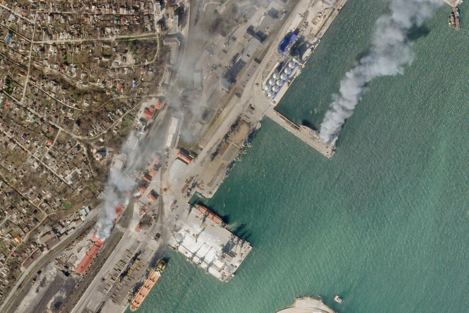 SATELITT: Bildet viser et Ukrainsk sjøfartøy utenfor beleirede Mariupol i Ukraina.