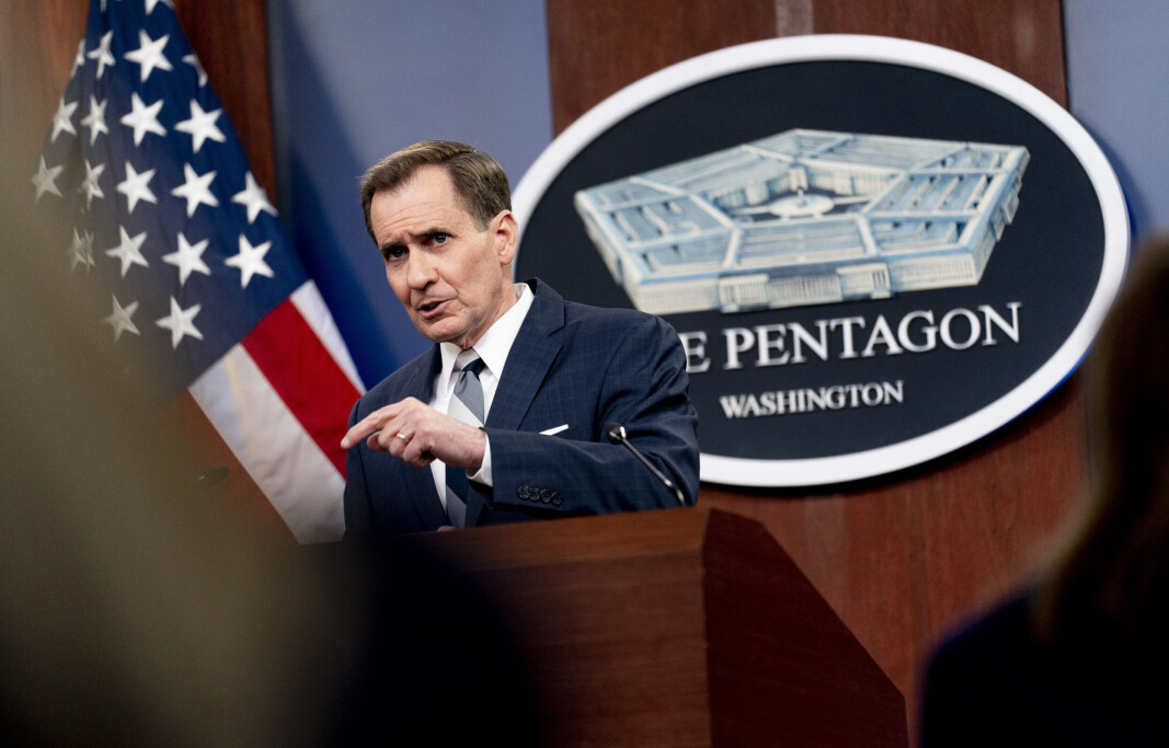 KAMPFLY: Talsperson for Pentagon John Kirby under en pressekonferanse tirsdag 19. april. KAMPFLY: Talsperson for Pentagon John Kirby under en pressekonferanse tirsdag 19. april.