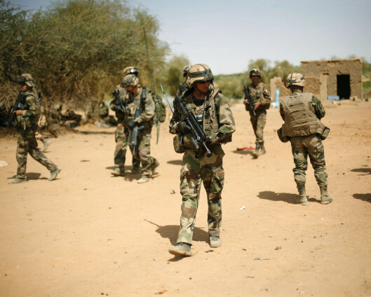 Frankrike anklager russiske leiesoldater for å spre desinformasjon fra Mali
