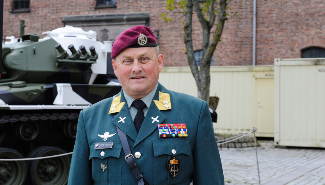 PENSJONIST: Generalmajor Torgeir Gråtrud går av som sjef FS og Christian Harstad tar over som midlertidig sjef. PENSJONIST: Generalmajor Torgeir Gråtrud går av som sjef FS og Christian Harstad tar over som midlertidig sjef.