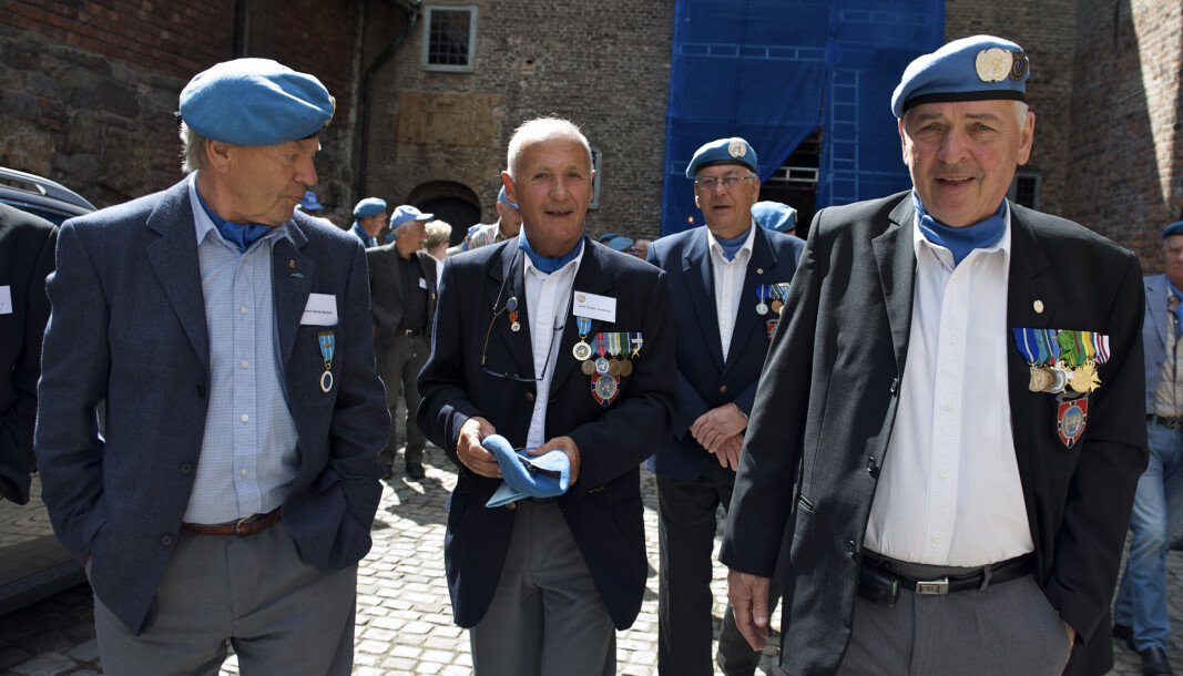 VETERANER: Norske veteraner fra FNs første fredsbevarende styrke i Kongo (ONUC) under en 50-årsmarkering for oppdraget. VETERANER: Norske veteraner fra FNs første fredsbevarende styrke i Kongo (ONUC) under en 50-årsmarkering for oppdraget.