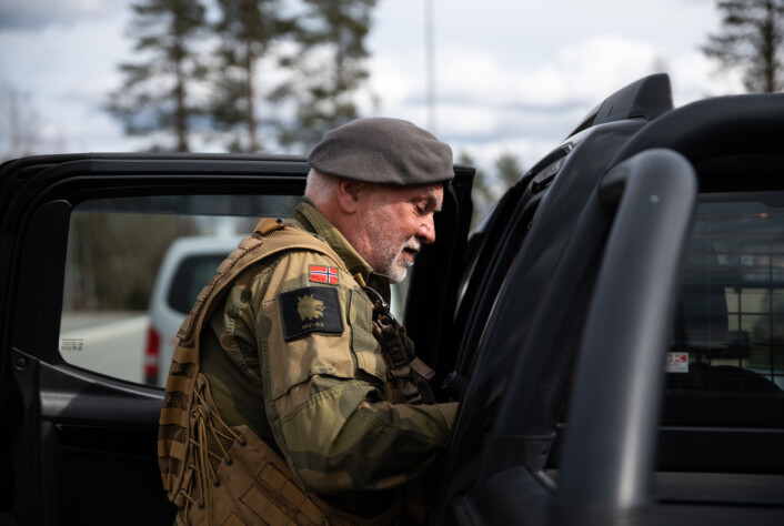 NES: Gruppen hører til under Nes HV-område, under HV-02. Tormod Knutson bærer patchen på høyre skulder. NES: Gruppen hører til under Nes HV-område, under HV-02. Tormod Knutson bærer patchen på høyre skulder.