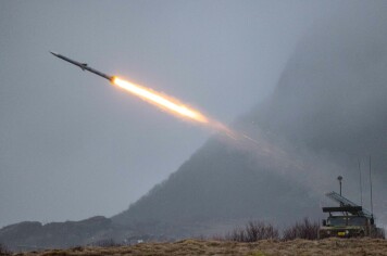 Ny bataljon på Evenes skøyt for første gang med skarpe missiler