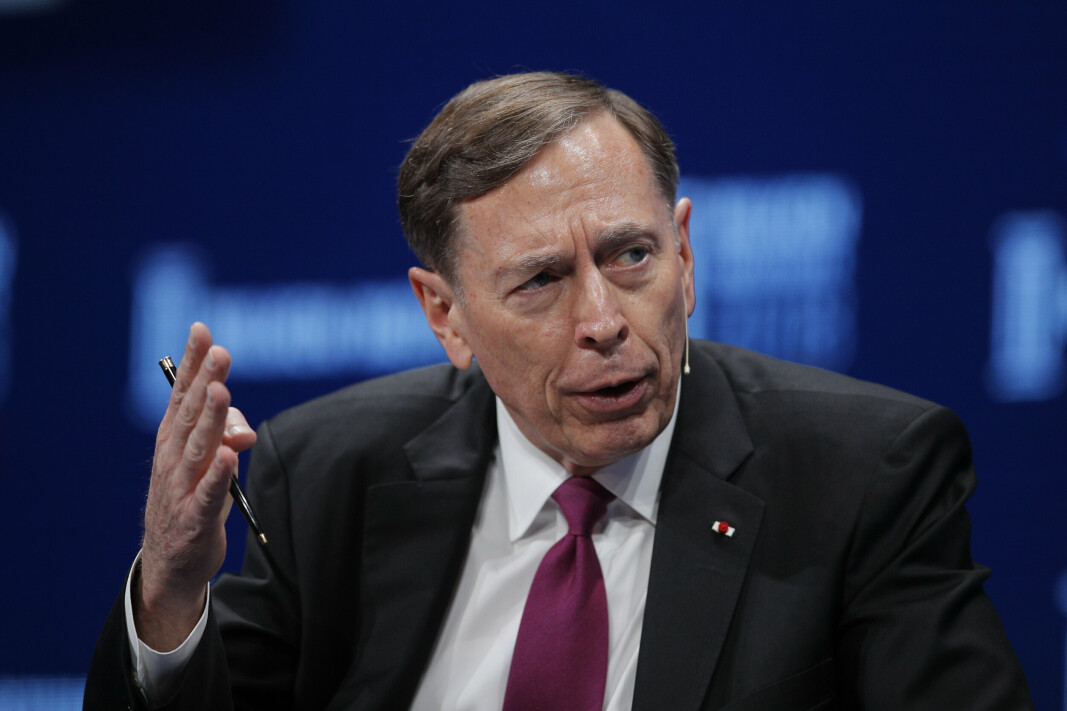 SØMLØST: Finland og Sveriges integrasjon i Nato vil skje sømløst, mener David Petraeus.