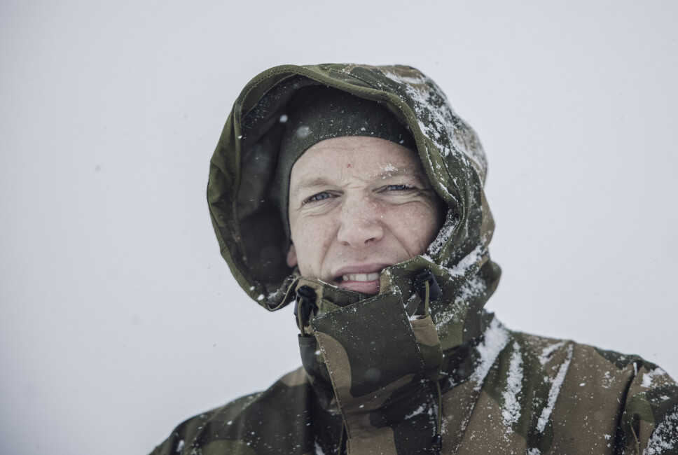 PAPPAPERM: Avtroppende talsperson i Hæren, major Eirik Skomedal.