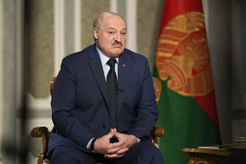 RUSTET OPP: Hviterusslands president Aleksandr Lukasjenko sier at Russland har solgt landet missilsystemene S-400 og Iskander.