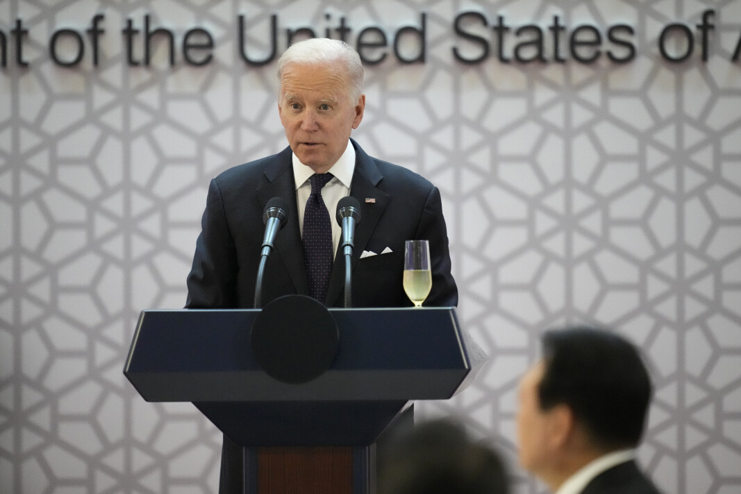 BANNLYST: President Joe Biden under en tale han holdt lørdag i forbindelse med besøket i Sør-Korea. BANNLYST: President Joe Biden under en tale han holdt lørdag i forbindelse med besøket i Sør-Korea.