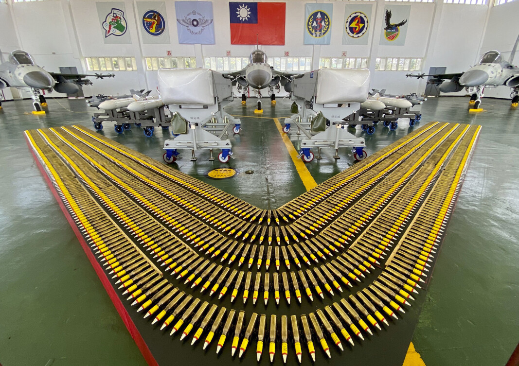 KAMPFLY: Det taiwanske kampflyet AIDC F-CK-1 Ching-Kuo fotografert på en militærbase i Taiwan i 2020. USAs president Joe Biden slår fast at USA vil forsvaret Taiwan om øya skulle bli angrepet. KAMPFLY: Det taiwanske kampflyet AIDC F-CK-1 Ching-Kuo fotografert på en militærbase i Taiwan i 2020. USAs president Joe Biden slår fast at USA vil forsvaret Taiwan om øya skulle bli angrepet.