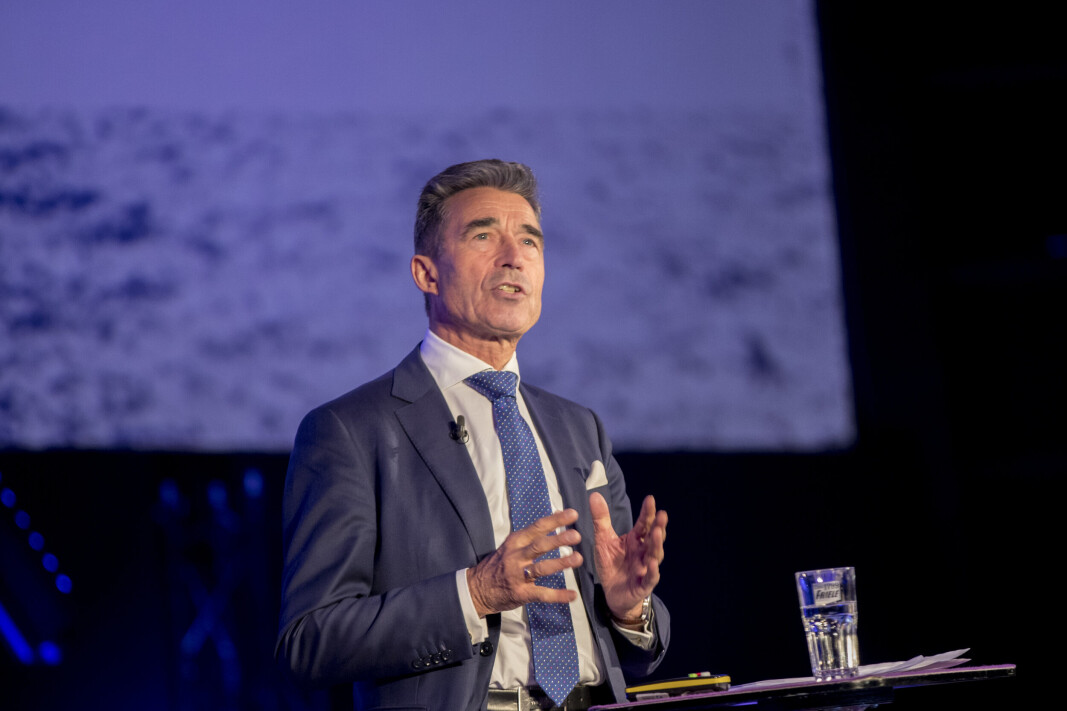 BESKYLDER: Anders Fogh Rasmussen beskylder Tyskland for unnfallenhet overfor Russland og ber om energiembargo. BESKYLDER: Anders Fogh Rasmussen beskylder Tyskland for unnfallenhet overfor Russland og ber om energiembargo.