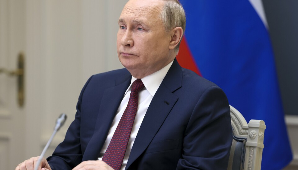 EKSPORT: I samtalen mandag sa Putin at at Russland vil godta eksport fra russiske havner så fort sanksjonene mot landet heves. Avbildet under en videokonferanse med Eurasian Economic Forum 26. mai.