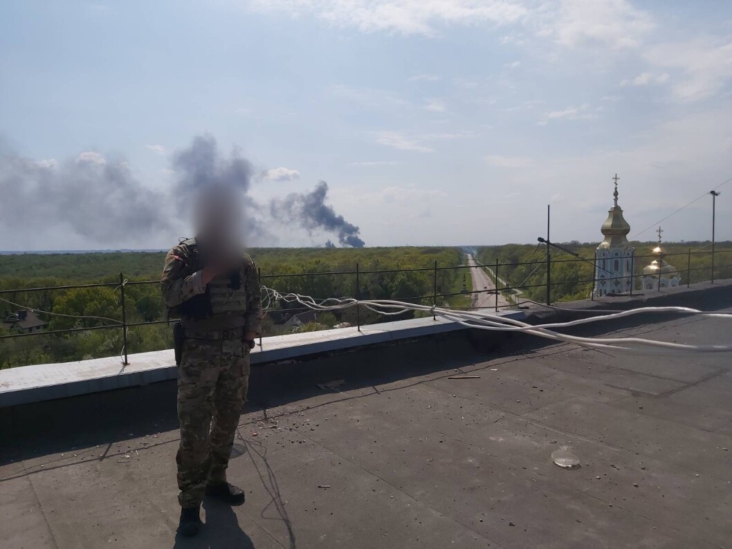 BRITISK: «John», tidligere kaptein i det britiske forsvaret, reiste til Ukraina for å kjempe mot den russiske invasjonen kort tid etter at angrepene startet. BRITISK: «John», tidligere kaptein i det britiske forsvaret, reiste til Ukraina for å kjempe mot den russiske invasjonen kort tid etter at angrepene startet.