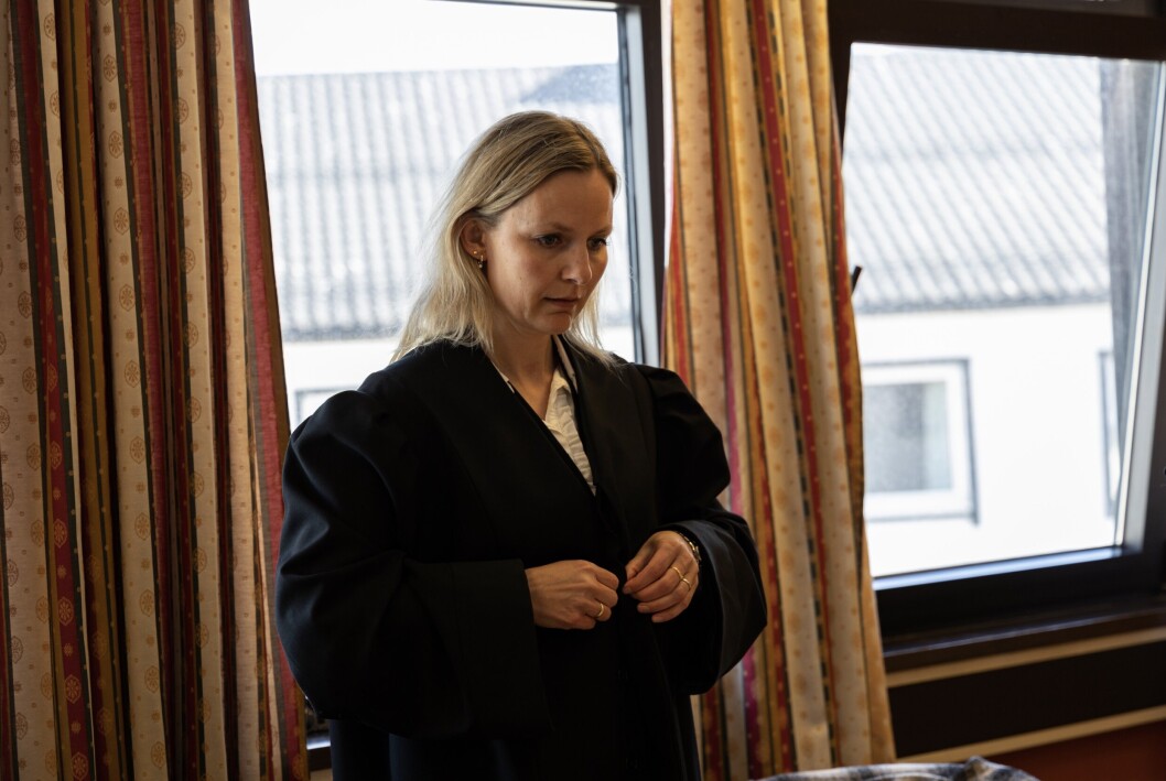 AKTOR: Politiadvokat Linn Rognli Hansen er aktor i saken om et overgrepstiltalt befal. Saken har gått i Nord-Troms og Senja tingrett. AKTOR: Politiadvokat Linn Rognli Hansen er aktor i saken om et overgrepstiltalt befal. Saken har gått i Nord-Troms og Senja tingrett.