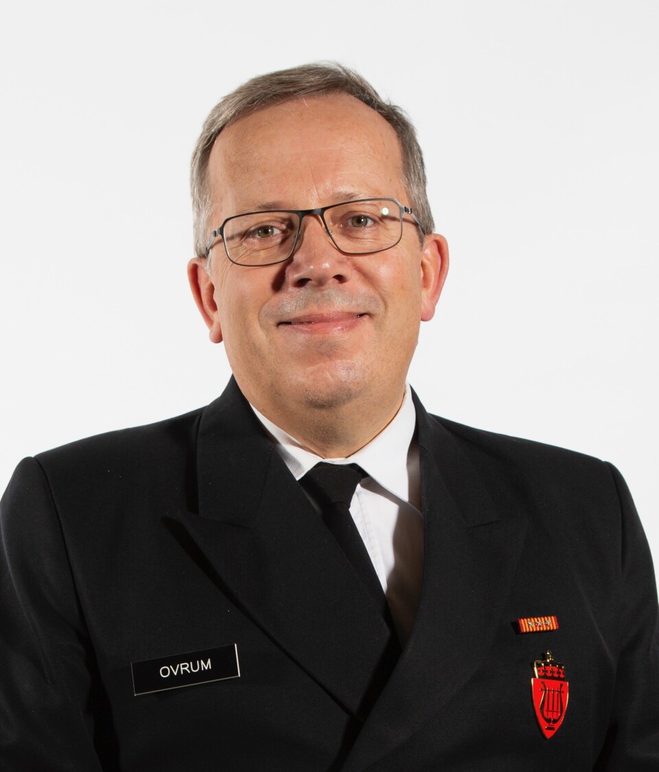 TUBIAST: Kapteinløytnant Arild Ovrum er hovedtillitsvalgt for alle korpsene i Forsvarets musikk. Selv spiller han tuba i Marinemusikken.
