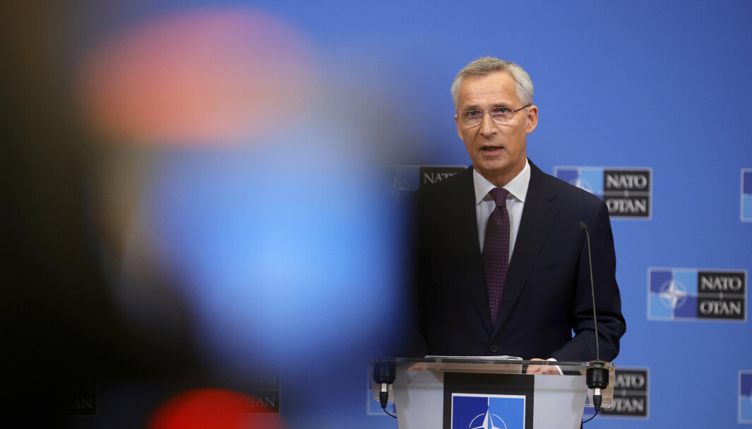 STØTTE: Generalsekretær Jens Stoltenberg på onsdagens pressekonferanse. STØTTE: Generalsekretær Jens Stoltenberg på onsdagens pressekonferanse.