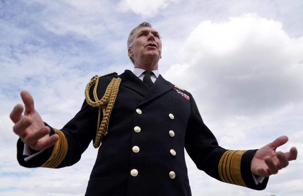 ADMIRAL: Russerne etter hvert vil gå tom for soldater og avanserte missiler, tror den britiske forsvarssjefen, admiral Tony Radakin.
