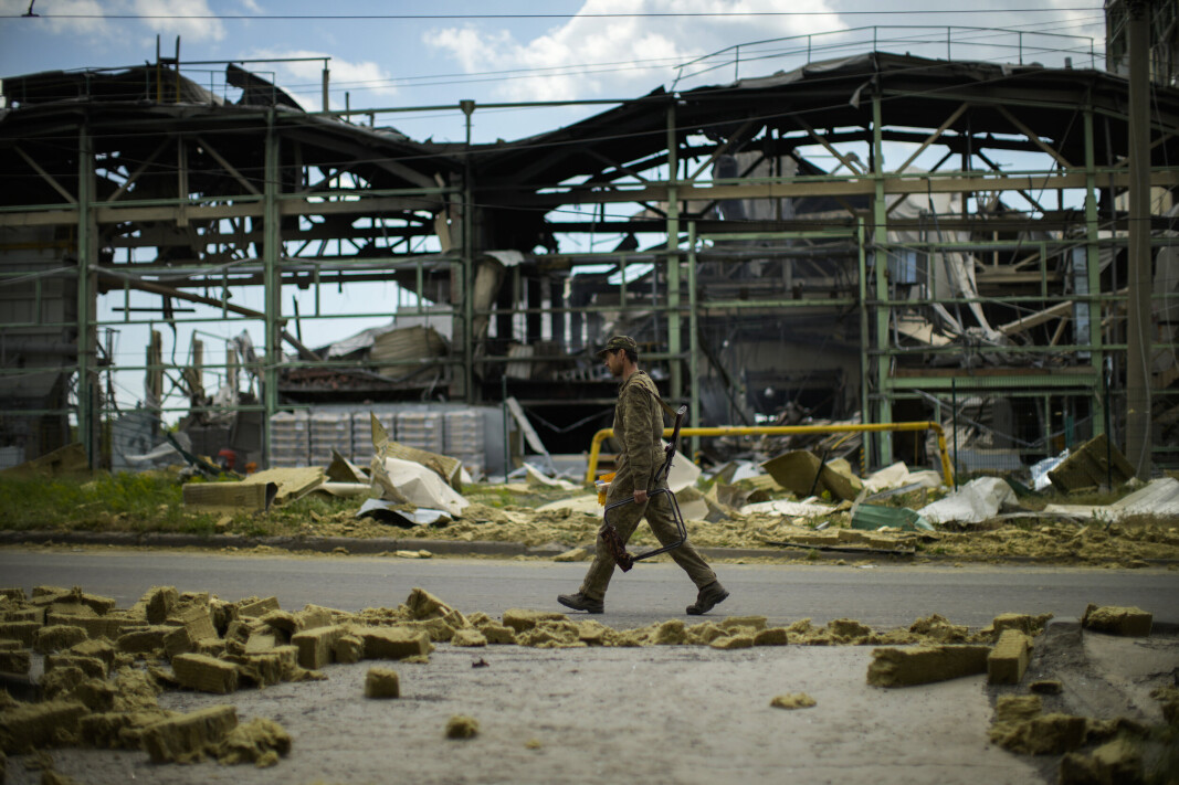 MOSTAND: Den siste tiden har kampene rast i byene Lysytsjansk og Sievjerodonetsk, som er de siste større byene under ukrainsk kontroll i Luhansk-regionen. MOSTAND: Den siste tiden har kampene rast i byene Lysytsjansk og Sievjerodonetsk, som er de siste større byene under ukrainsk kontroll i Luhansk-regionen.
