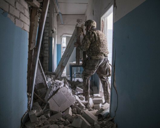 Guvernør: Ukrainske styrker beordret til å trekke seg ut av Sievjerodonetsk