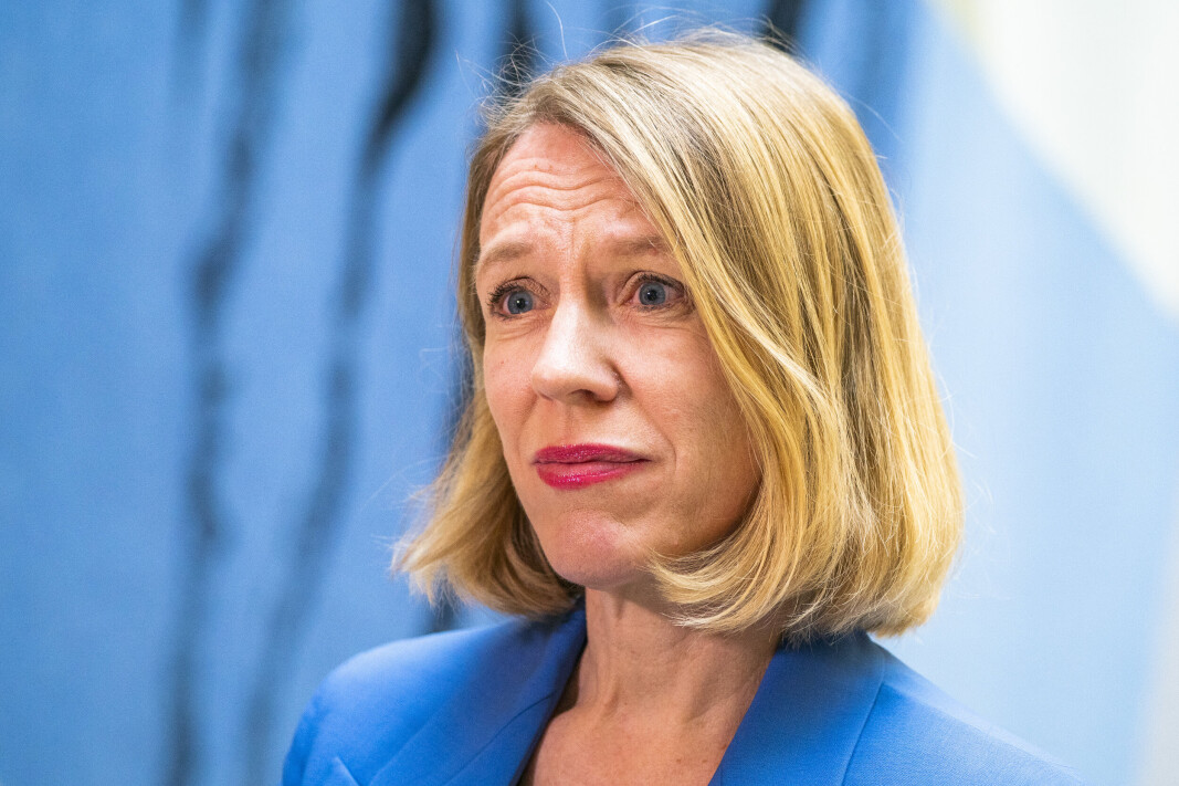 MINERYDDING: Utenriksminister Anniken Huitfeldt (Ap) mener at en effektiv minerydding er avgjørende for jordbrukssektoren i Ukraina. MINERYDDING: Utenriksminister Anniken Huitfeldt (Ap) mener at en effektiv minerydding er avgjørende for jordbrukssektoren i Ukraina.
