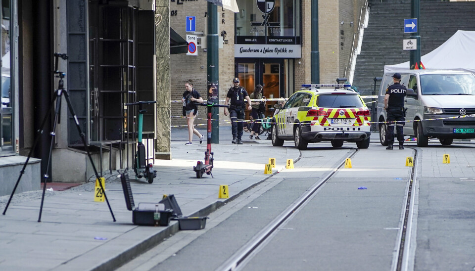 OSLO: Slik ser det ut etter det i natt ble avfyrt flere skudd i 1.15-tiden på utsiden av London pub i sentrum av Oslo, der flere ble skadd og to drept.