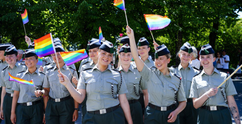 Hvorfor skal Forsvaret delta på Pride?