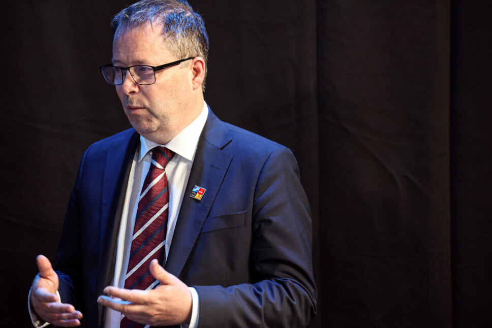 BIDRAR: Forsvarsminister Bjørn Arild Gram tror at fondet kan komme norsk næringsliv til gode.