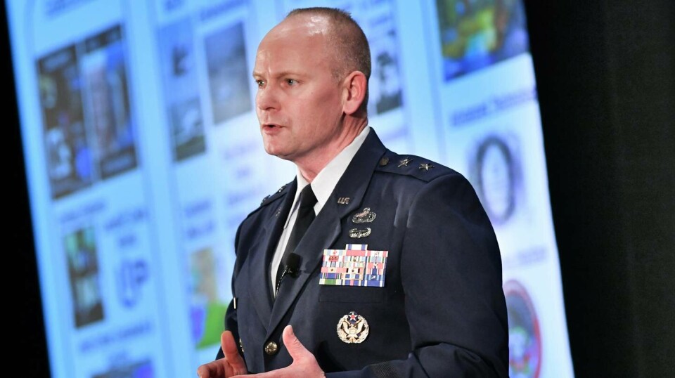 KAMPFLY: Michael Schmidt overtok nylig toppstillingen i det prestisjefylte F-35-programmet.