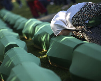 Nederland beklaget til Srebrenicas befolkning da nye ofre ble gravlagt