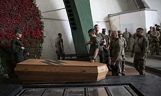Få har fått svar etter Azovstal – én soldats mot hyllet i sjelden begravelse